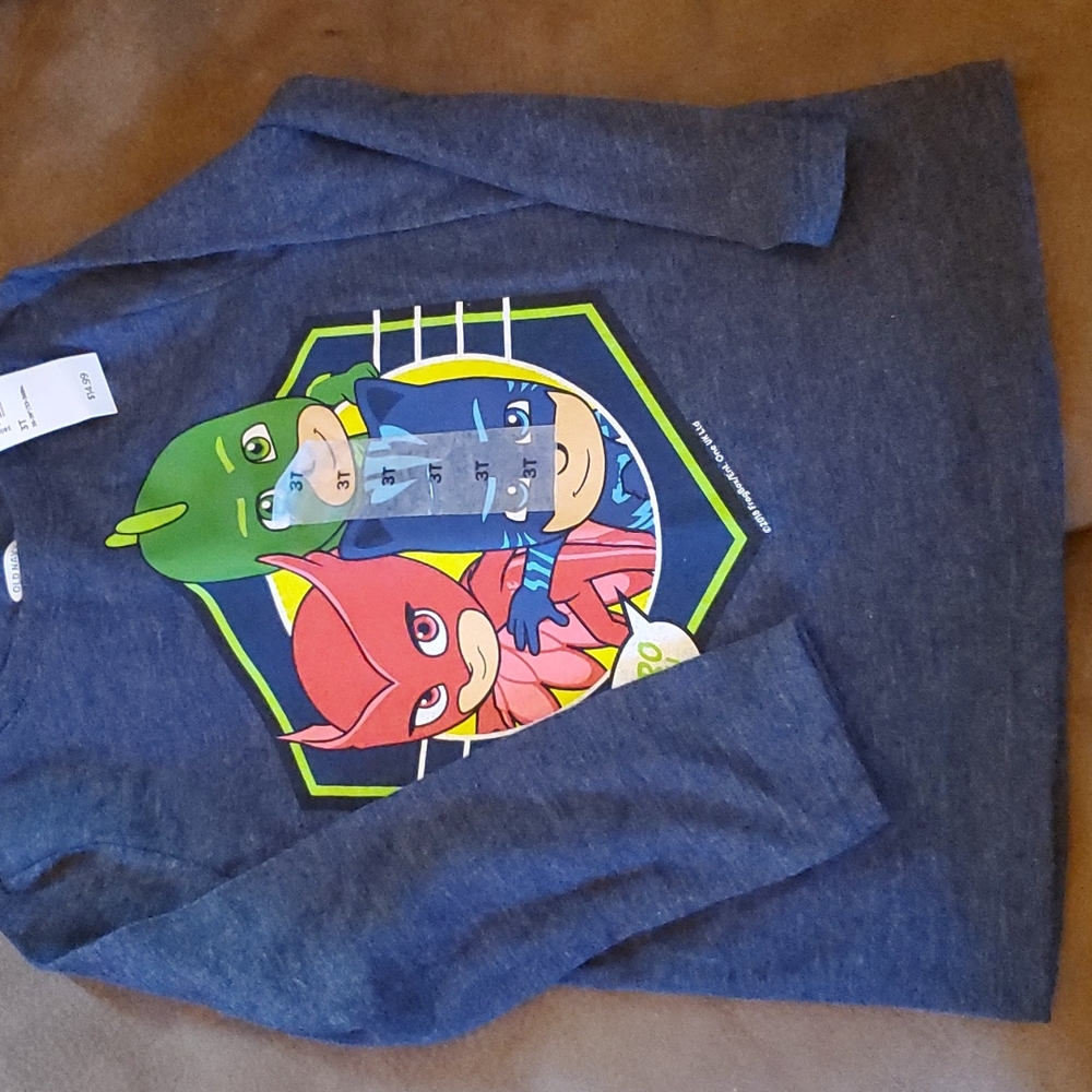 Long sleeve tee